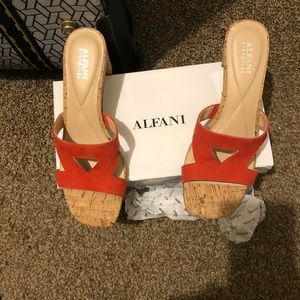 ALFANI WOMENS LARRAA LEATHER OPEN TOE CLASSIC